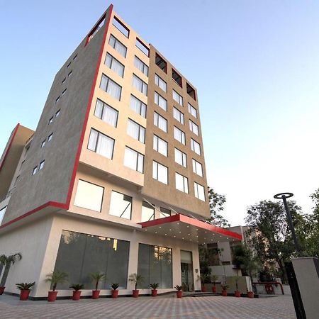 7 Apple Hotel Pratap Nagar, Dźajpur Zewnętrze zdjęcie