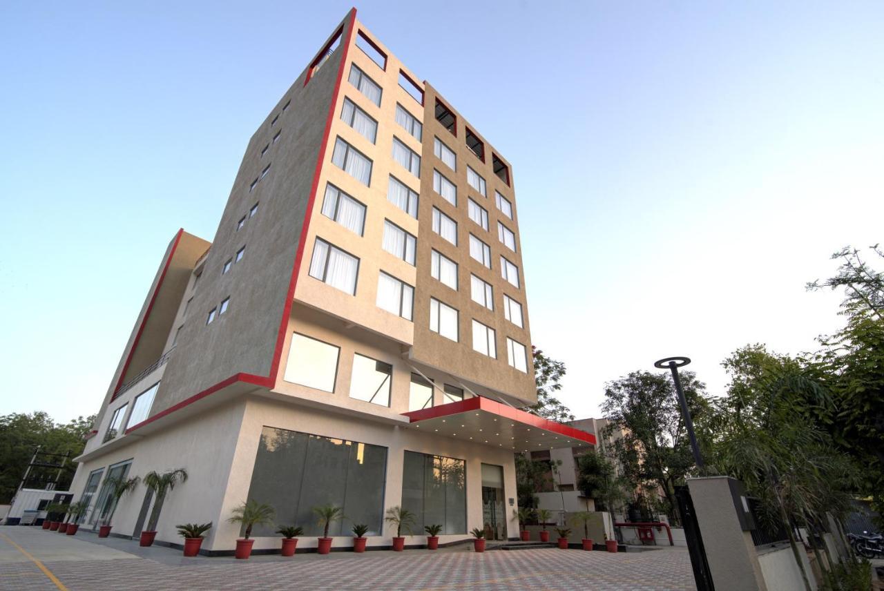 7 Apple Hotel Pratap Nagar, Dźajpur Zewnętrze zdjęcie