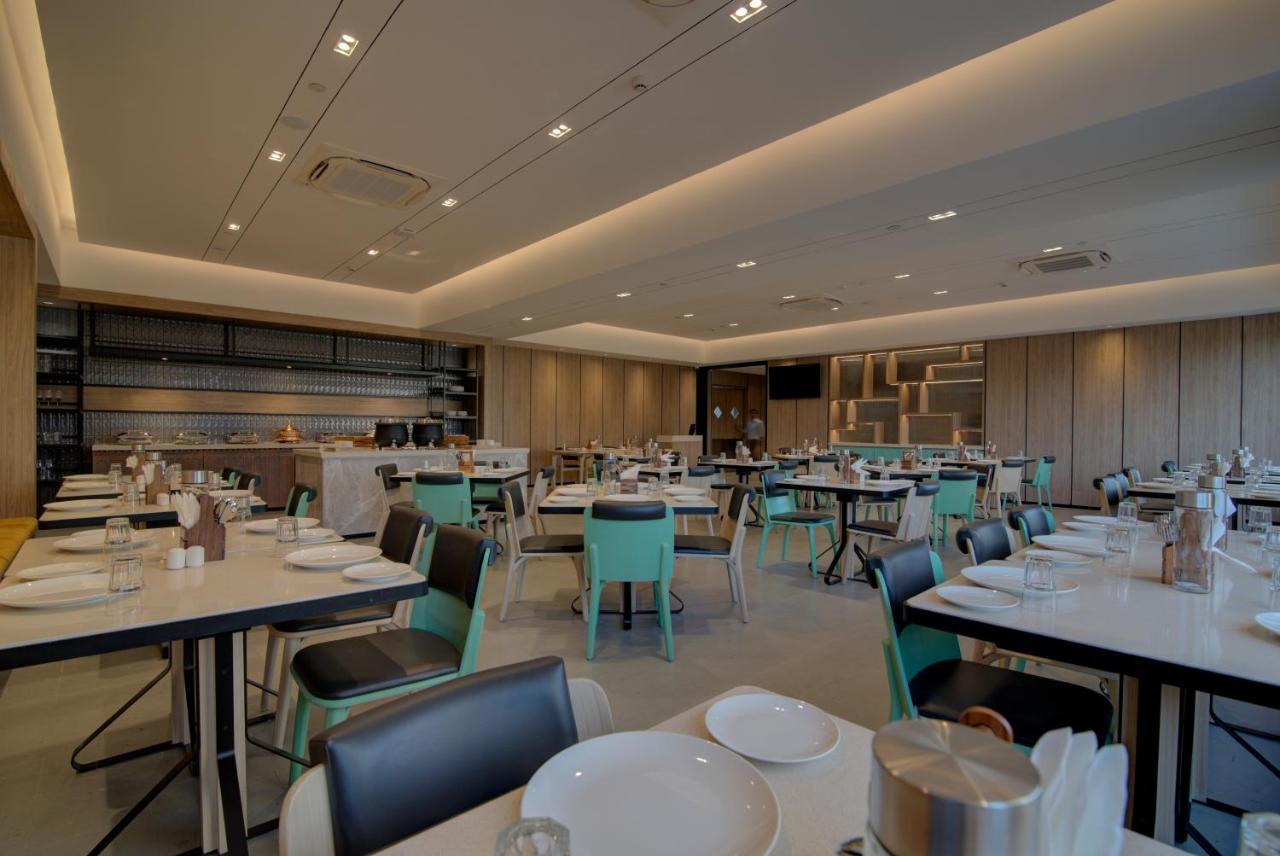 7 Apple Hotel Pratap Nagar, Dźajpur Zewnętrze zdjęcie